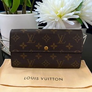 Louis Vuitton Sarah Long bifold Monogram wallet